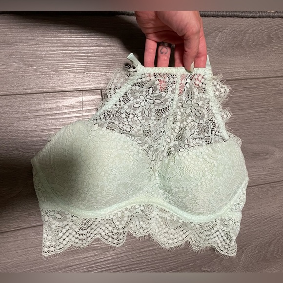 Victoria’s Secret PINK Racerback Bra - Picture 2 of 8